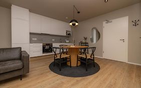 Modern Flat In Reykjavik, Ulfarsardalur